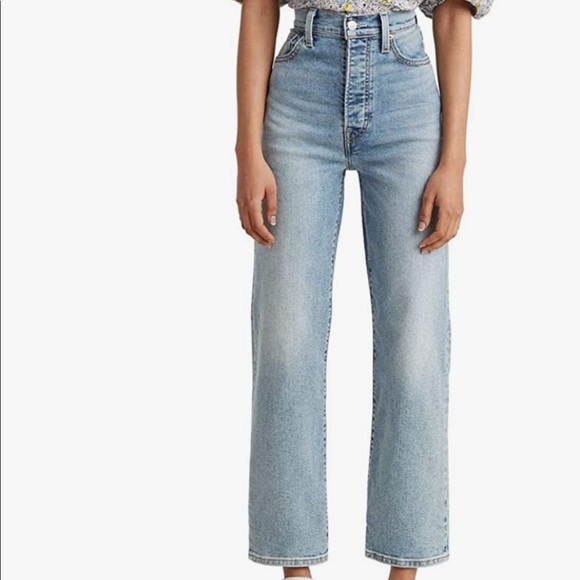 Levi's | Jeans | Levis Ribcage Straight 